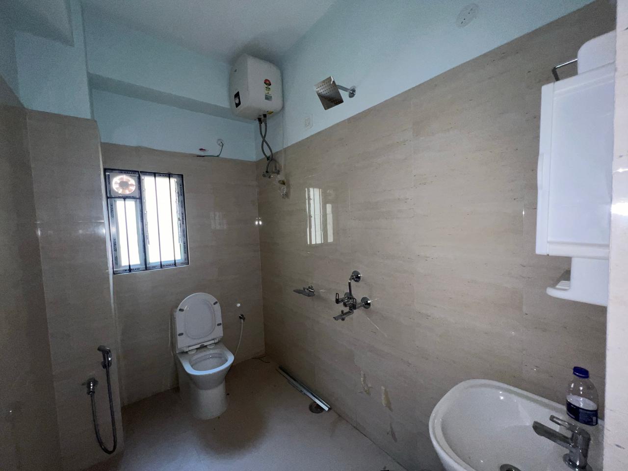 Semi Furnished 4bhk in Panjabari, Khanapara, Guwahati, Assam, India for Rent